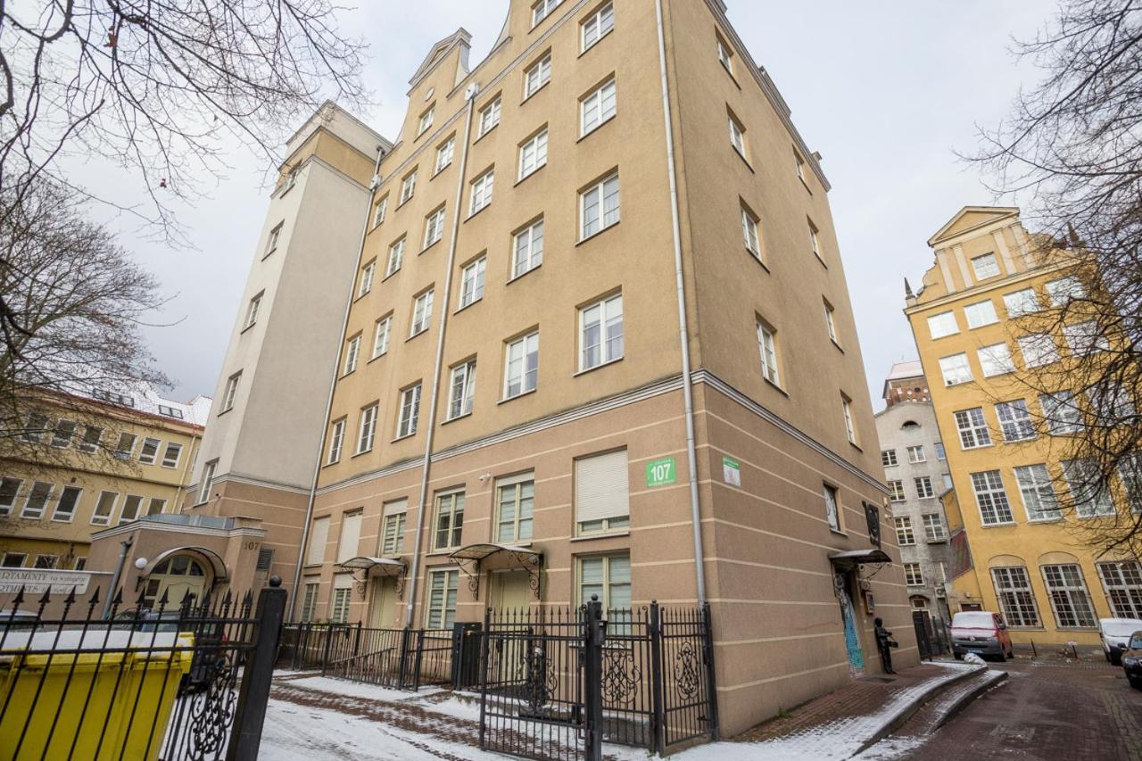 Apartament Cichy Zakatek Obok Fontanny Neptuna Gdansk Exterior photo